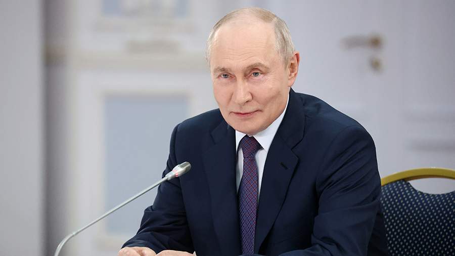Путин пообщался с жителями Новосибирска на улицах города