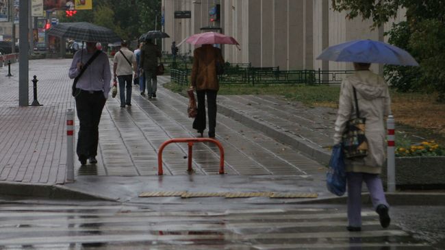 Синоптик рассказал, в какое время во вторник в Москве начнутся ливни