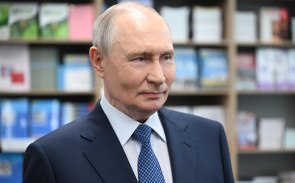 Путин остановил свой кортеж на улице в Новосибирске