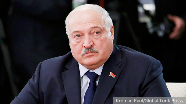Лукашенко поздравил граждан Украины с Днем независимости