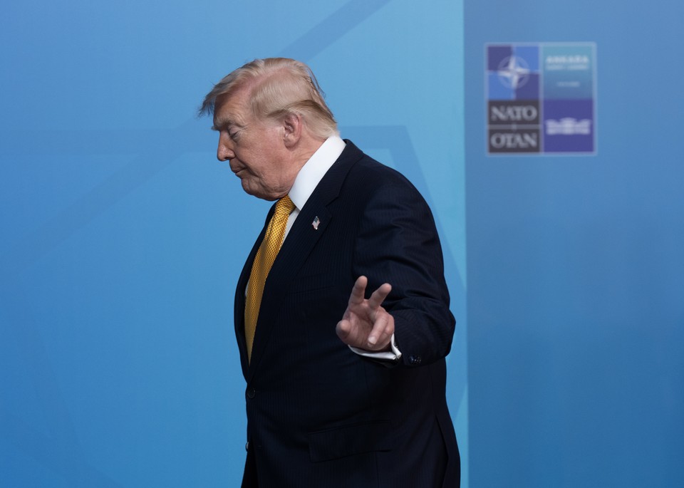 Ради своей безопасности Трамп подверг риску жизни десятков людей