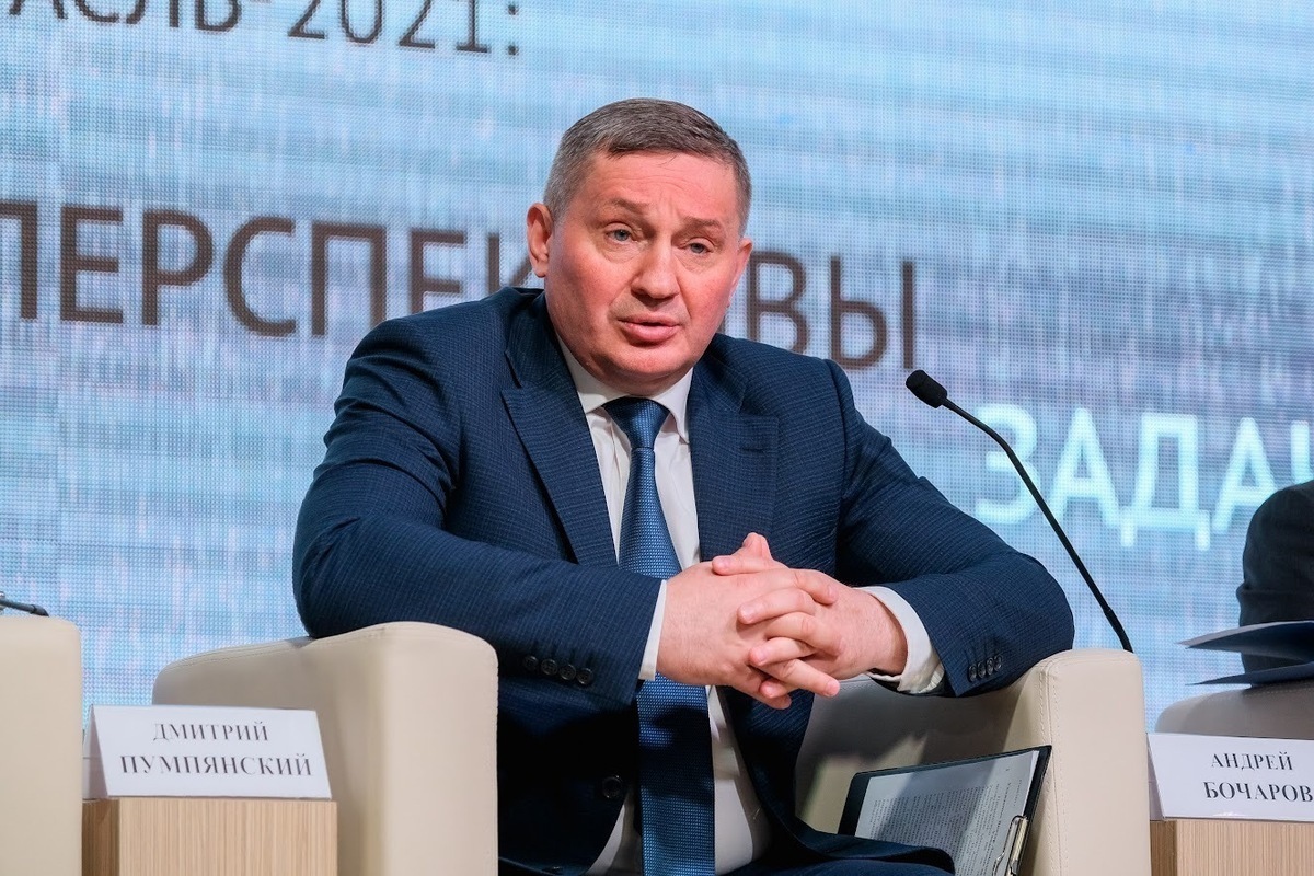 Андрей Бочаров отметил устойчивость макроэкономических показателей региона