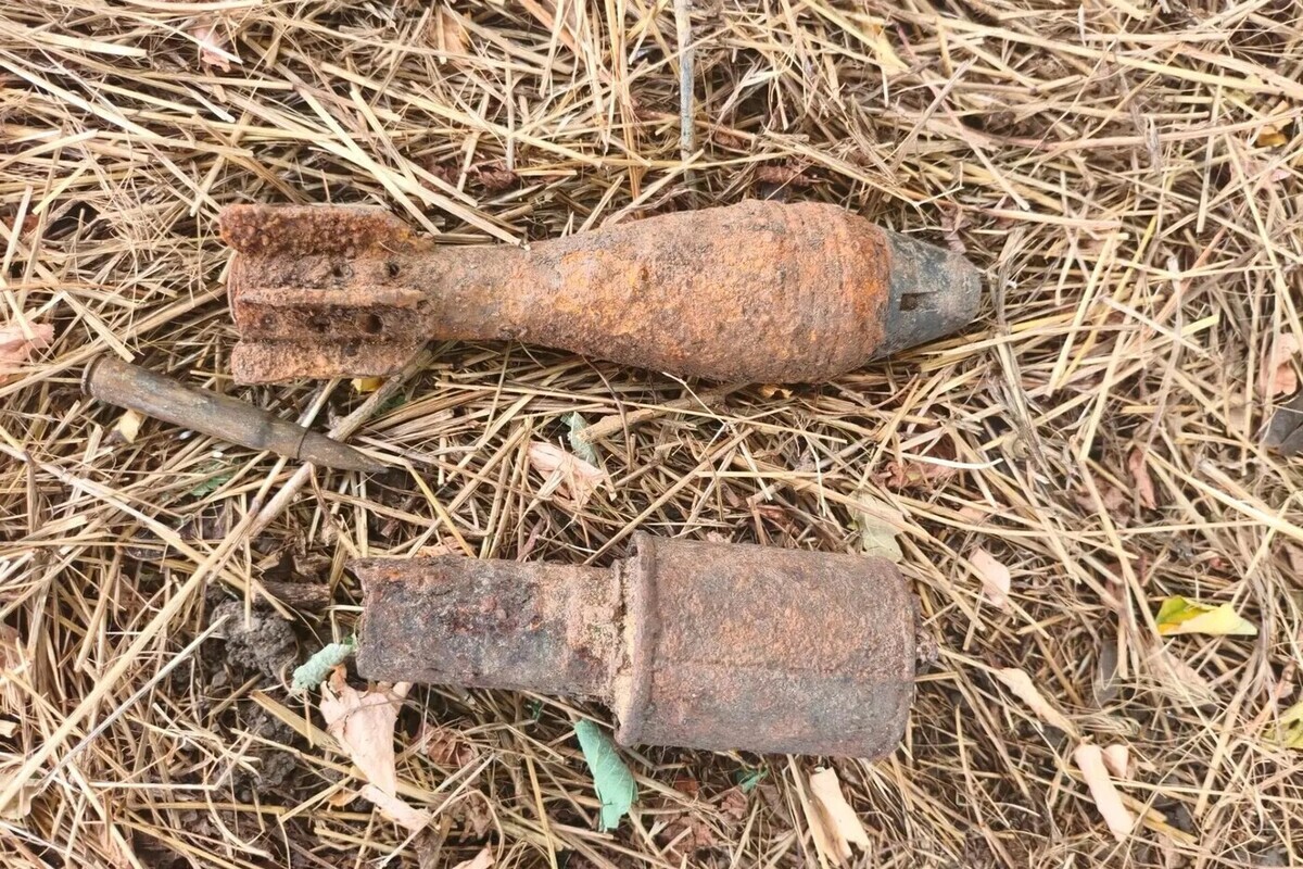 Опасные боеприпасы нашли в поле на Кубани