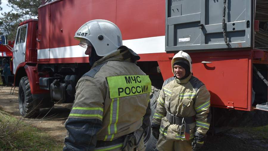 В Ростовской области ввели режим ЧС после падения обломков БПЛА и ракет
