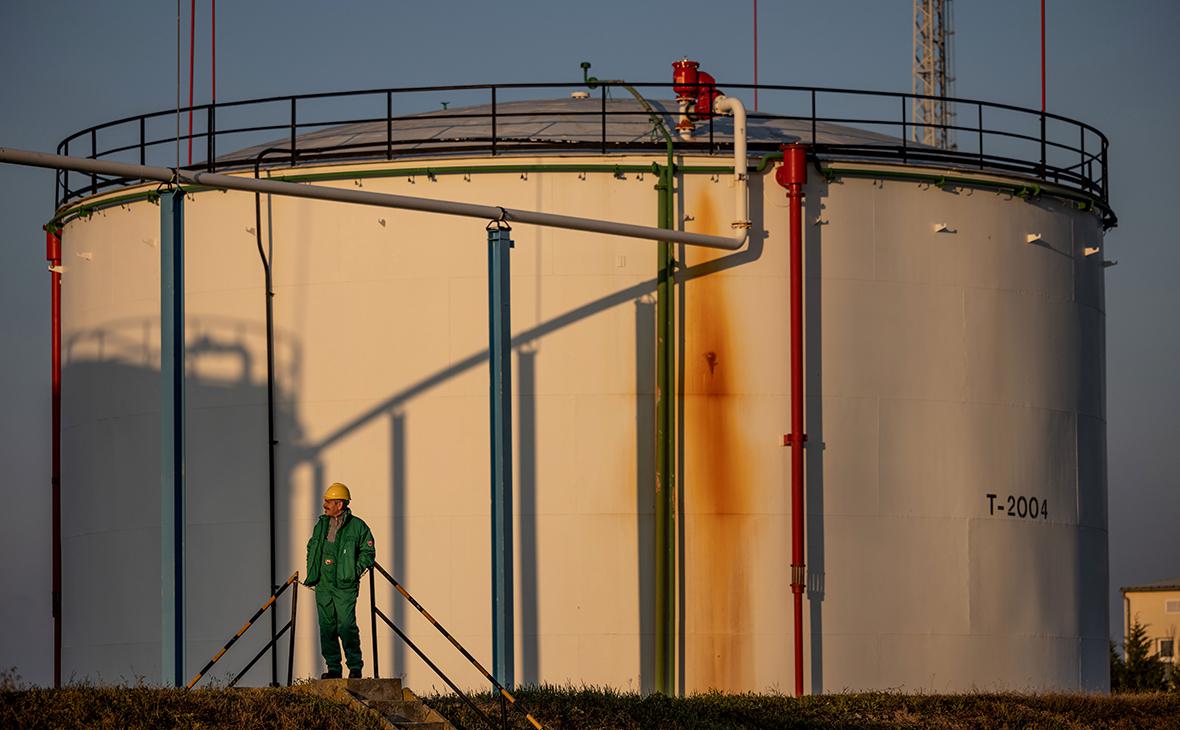 В ЕС в июле поступило 18 партий топлива из российской нефти