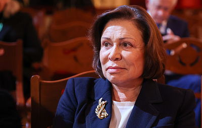 Роднина назвала показательной реакцию соперников Лазарева, убравших флаги