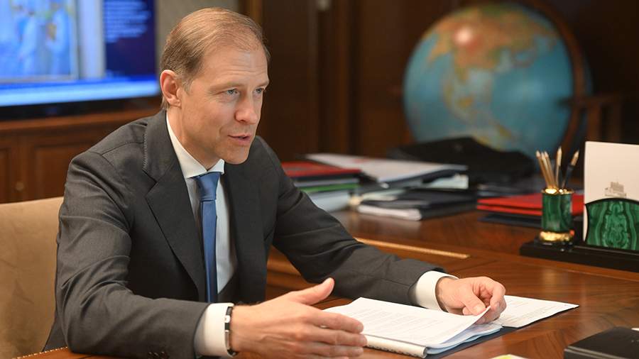 Мантуров заявил о сборке прототипа российско-индийского электропоезда в 2026 году