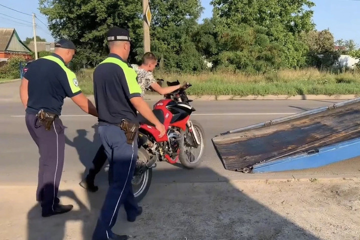 В Курской области усилят контроль за безопасностью на автомобильных дорогах