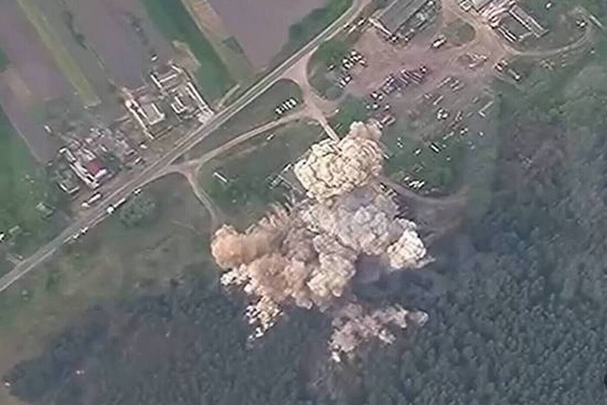 Российские бойцы разнесли еще три резервуара с ГСМ в Одессе