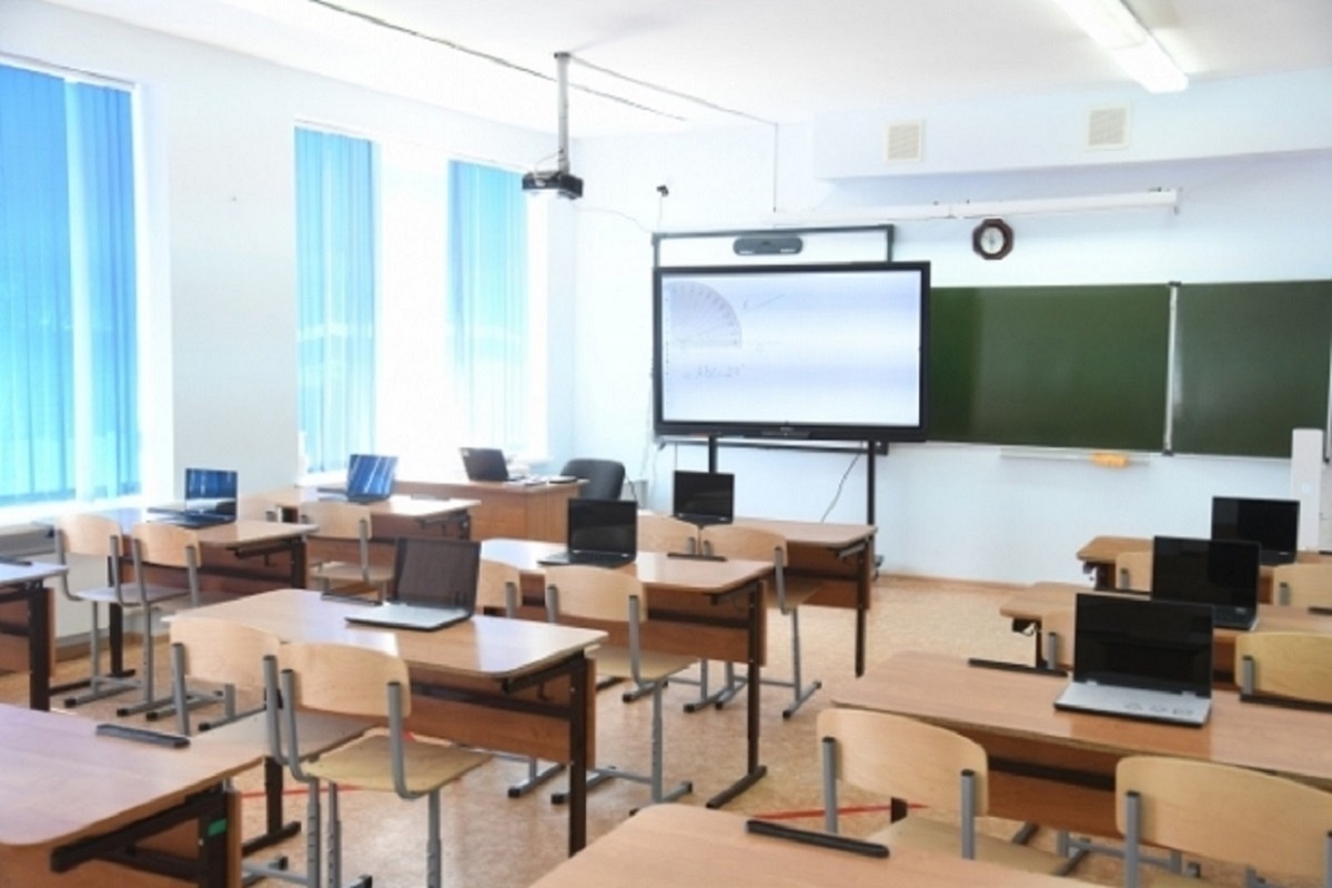 В Волгоградской области 1,3 тысячи школьных кабинетов получили новое оснащение