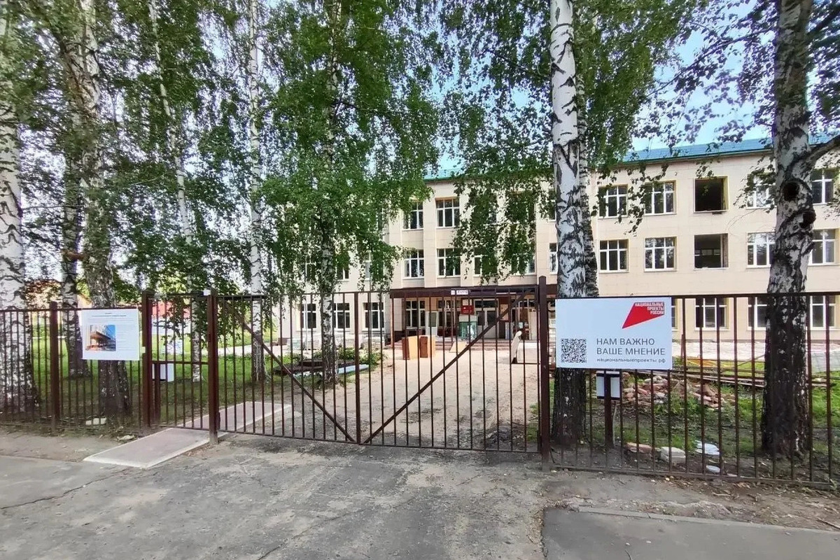 Капитальный ремонт школы № 5 в Алатыре завершен на 87%