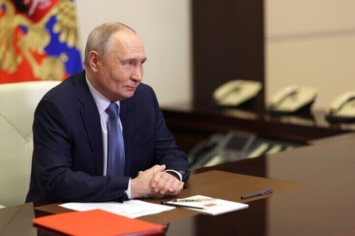 Президент Путин присвоил награды четырем аграриям Новосибирской области