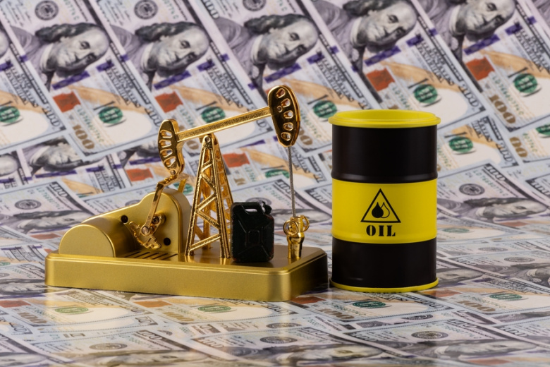 Стоимость фьючерсов нефти марки Brent снизилась впервые за 10 дней