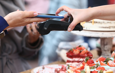 В России с сентября введут универсальный QR-код на кассах