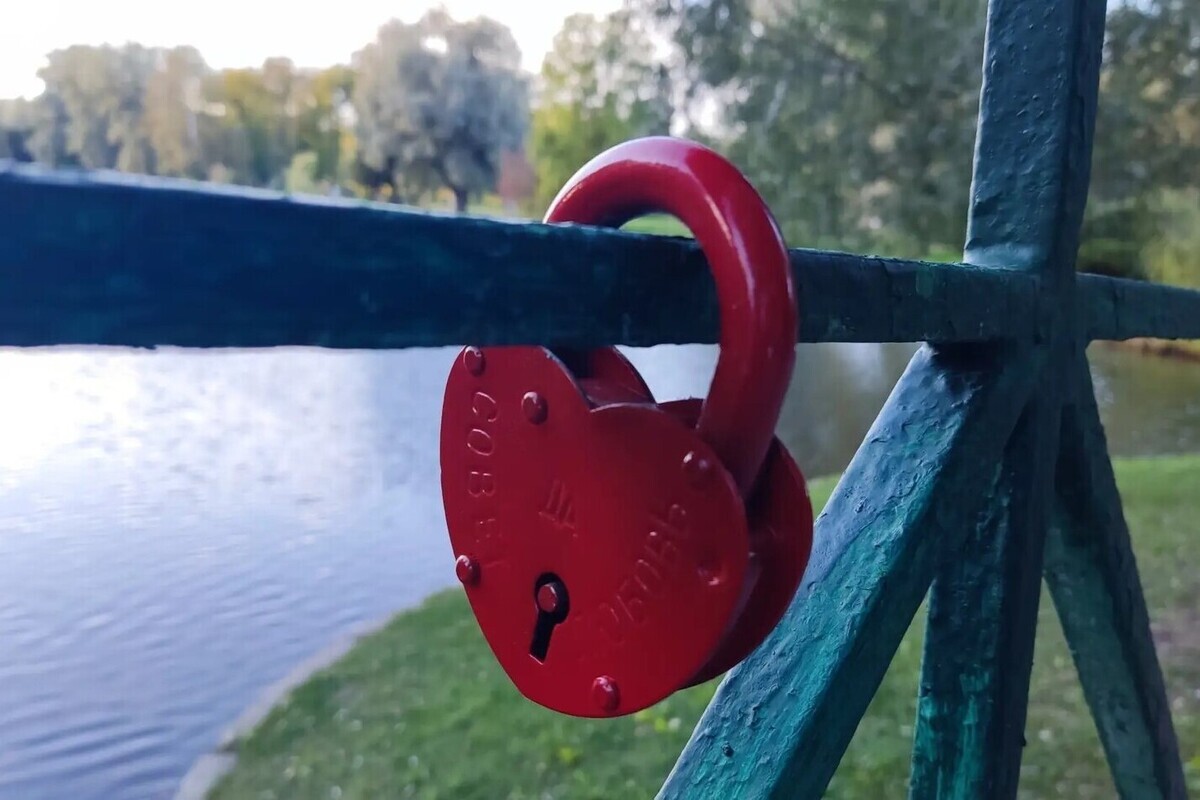 Случайный свидетель стал мужем полицейской после взлома двери в Петербурге