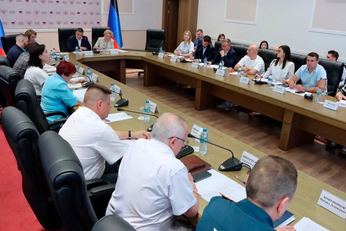 Ректоры ДНР обсудили стратегию подготовки кадров для восстановления региона