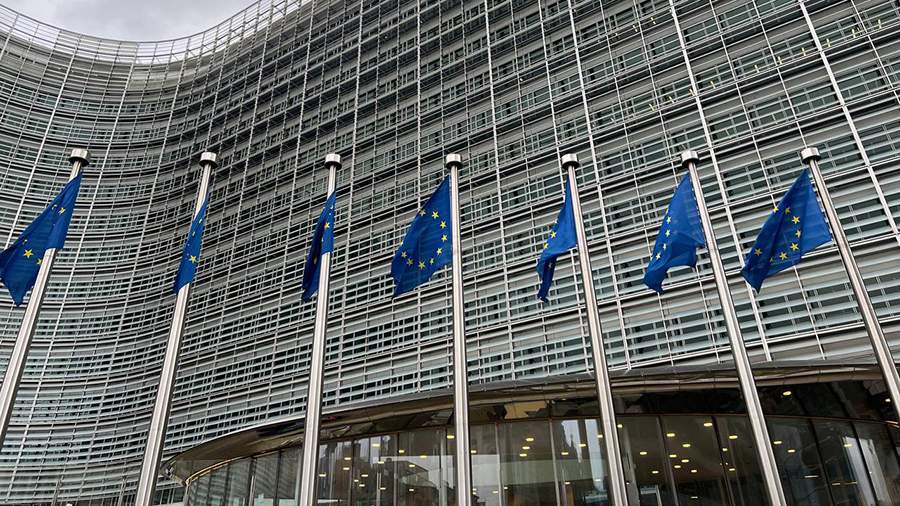 Посол РФ назвал созидательный диалог с ЕС невозможным в условиях поддержки Киева