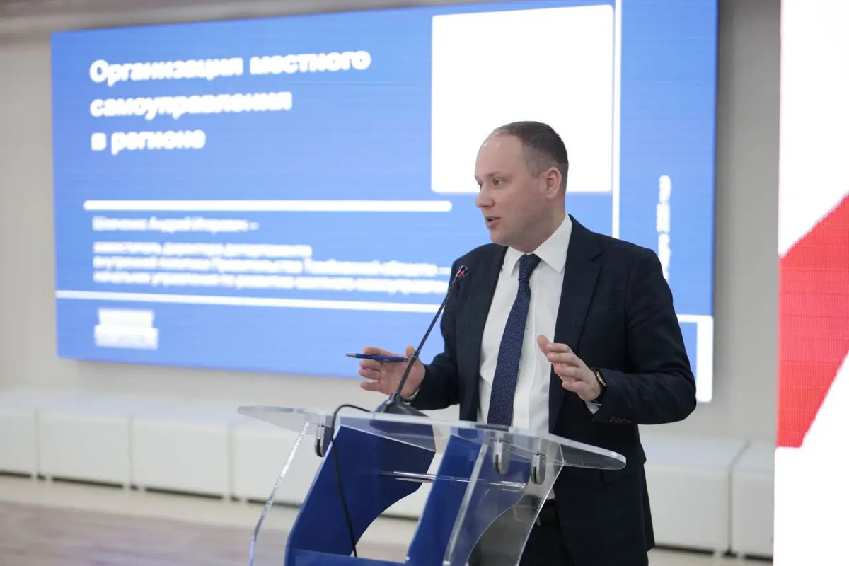 В Знаменском округе сменился руководитель