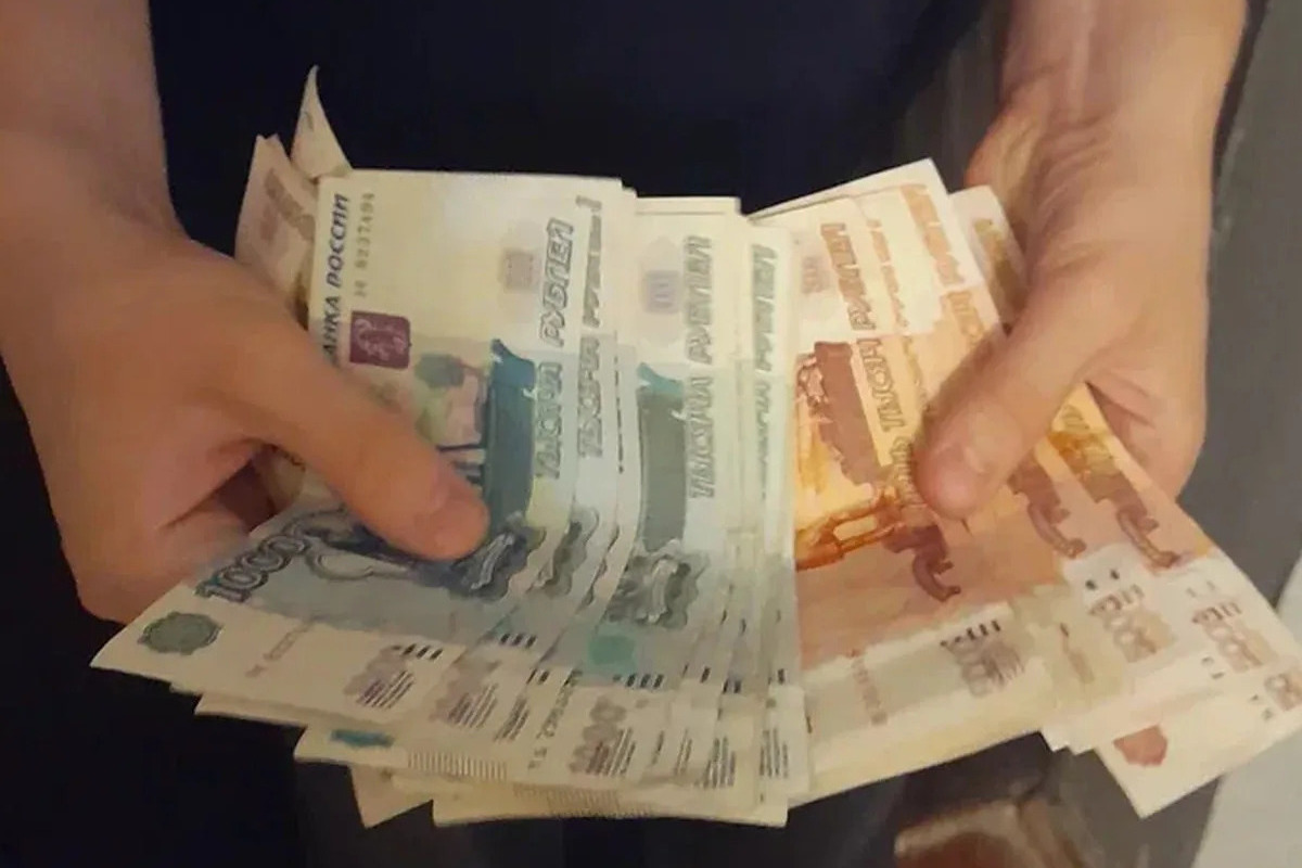 В Гвардейске бухгалтер завысила себе зарплату и похитила 2,1 млн рублей