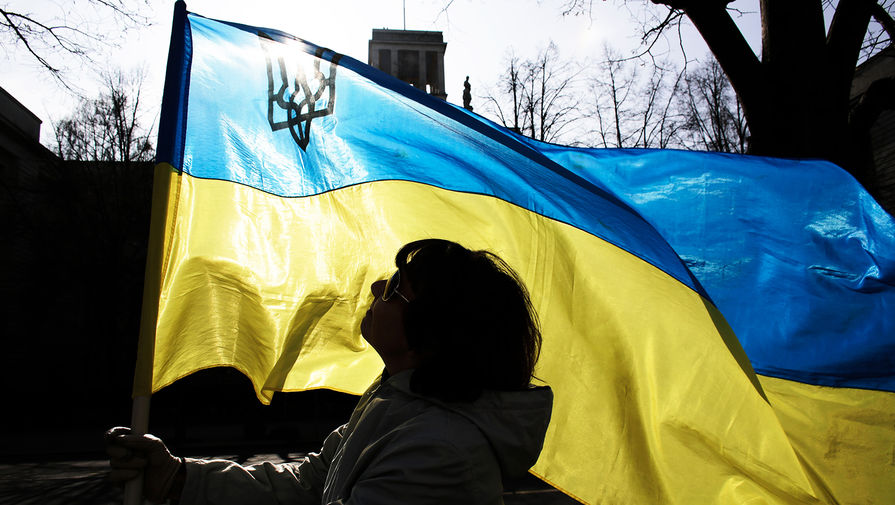 Россия выпустит собственный учебник по истории Украины