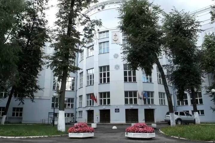 Новое освещение преобразит квартал у Морского колледжа в Петербурге