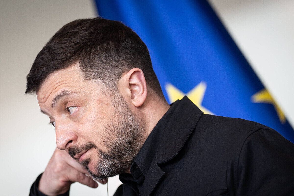 Зеленский назначил командиров «Азова»* руководить группировками ВСУ в Донбассе
