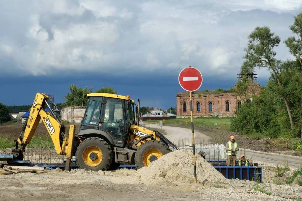 Глава минтранса Антонина Черских проверила ремонт дороги в Сапожковском округе
