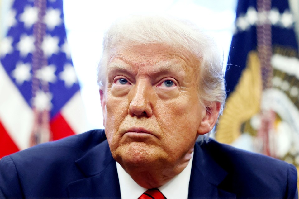 Трамп объявил новую войну: вот кого президент США назвал «клоунами»