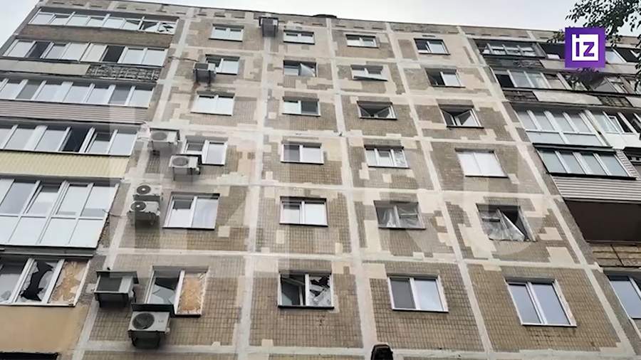 При ударе по центру Донецка повреждены ТЦ и жилые дома
