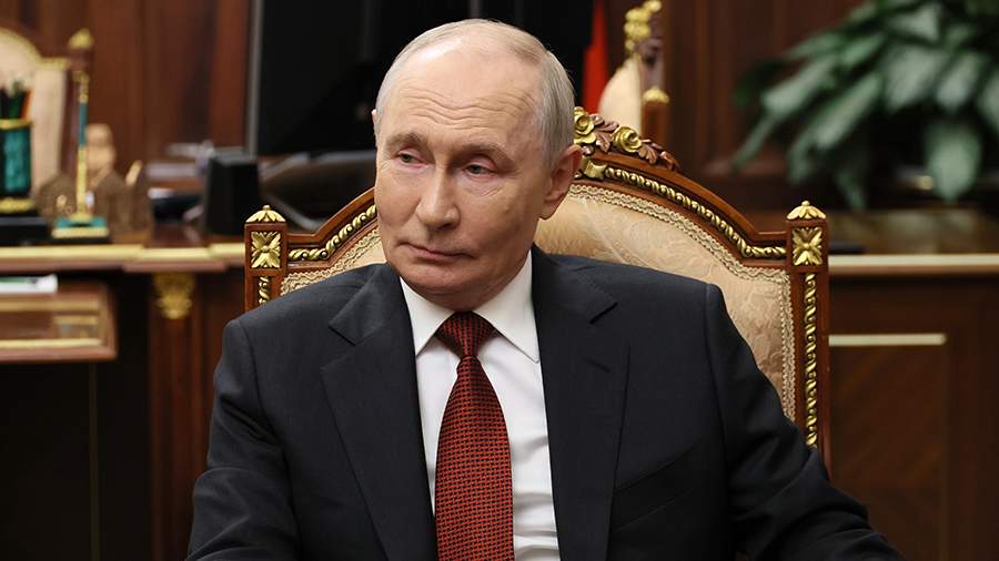 Путин поздравил президента Абхазии с Днем признания независимости республики