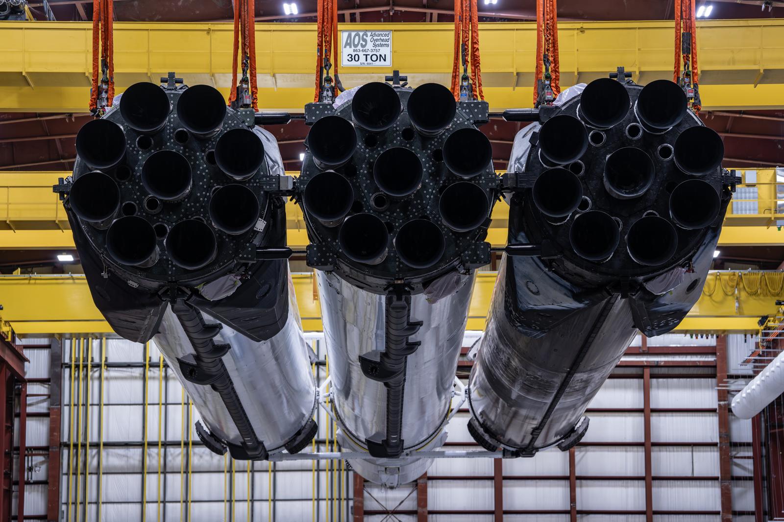 Такие ракеты SpaceX запускает очень редко: Falcon Heavy готов отправить в космос новейший телескоп Nancy Grace Roman