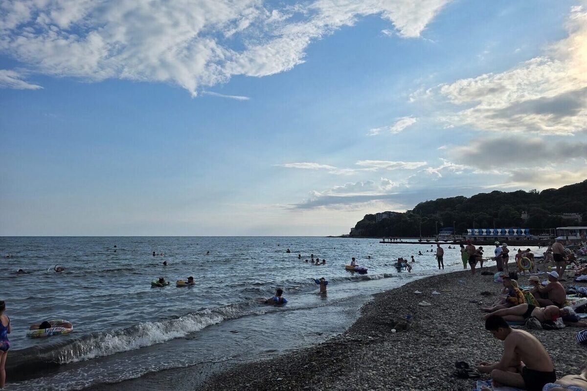 В Архипо-Осиповке ищут мужчину, пропавшего в Чёрном море