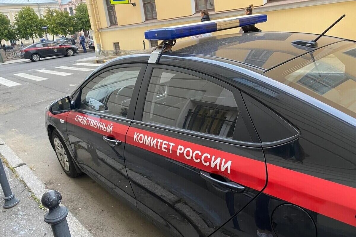 СК начал расследование после взрыва машины на Колпинском шоссе в Славянке