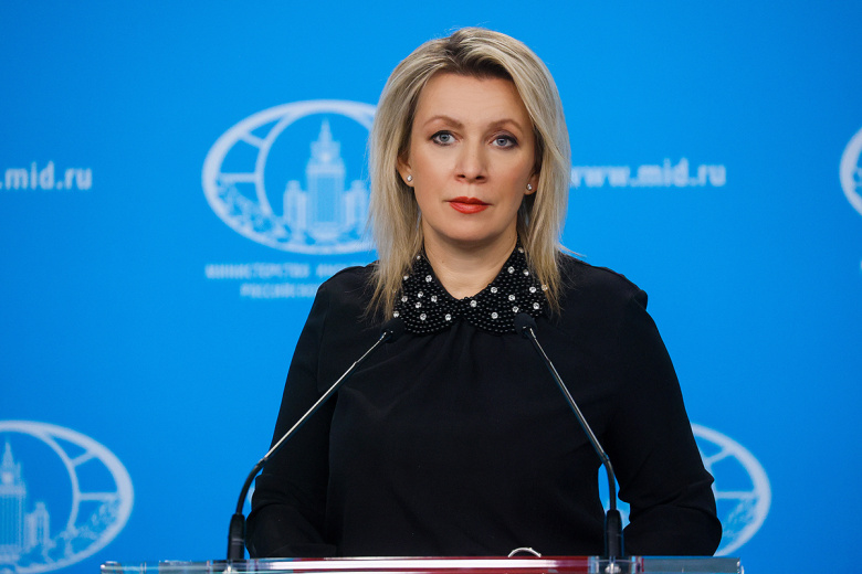 Захарова назвала гуманитарным решение о приеме Башара Асада в России