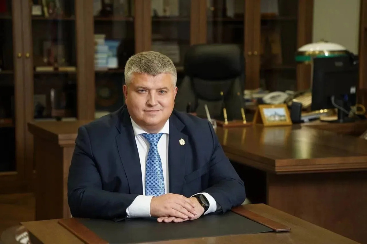 Дронов посетил поликлинику №1 на Славной улице перед капитальным ремонтом