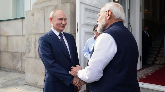 Моди планирует встречу с Путиным на полях саммита ШОС в Бишкеке