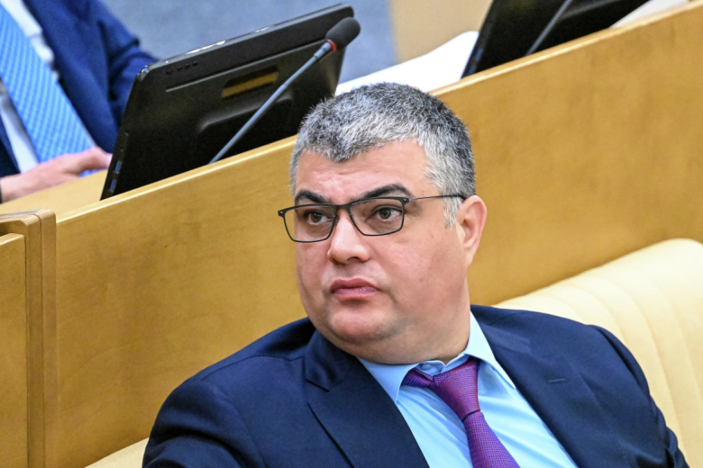 В Госдуме призвали наладить связь в поездах дальнего следования