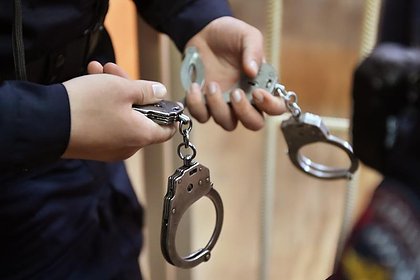 Россиянка узнала о возможном увольнении возлюбленного и заколола его ножом