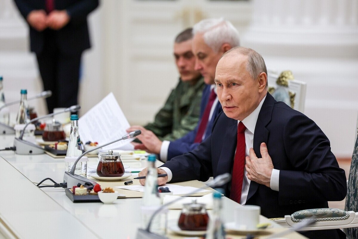 После визита в Новосибирск Путин отправился на учения Тихоокеанского флота