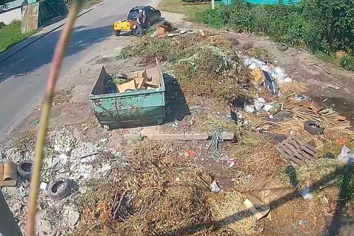 Липчане продолжают оставлять строительный мусор на улицах города