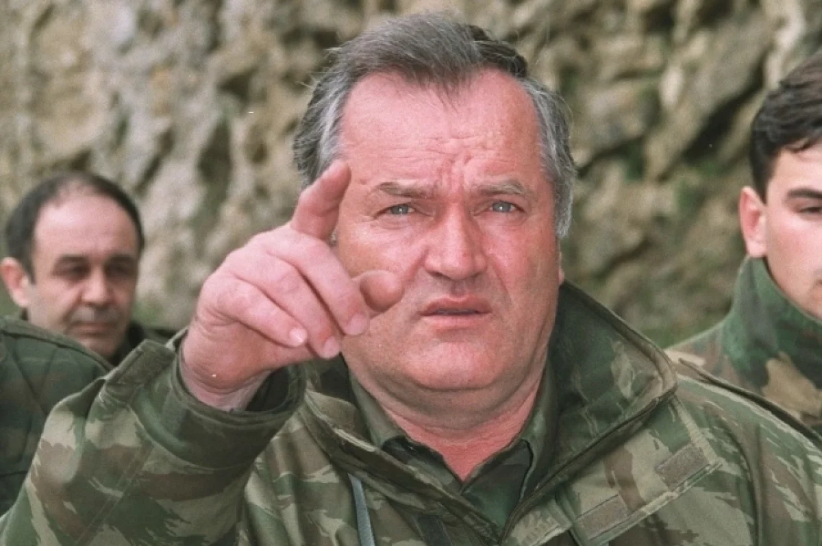 Генерал Младич хотел, чтобы его похоронили рядом с дочерью в Белграде