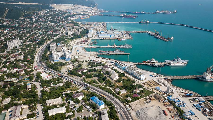 В Новороссийске приостановили работу общественного транспорта из-за атак БПЛА