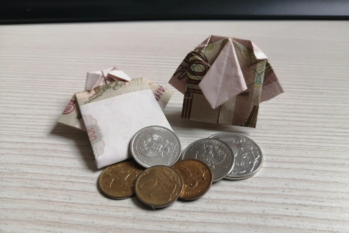 Работница общепита из Хакасии добилась выплат после жалобы в Гострудинспекцию