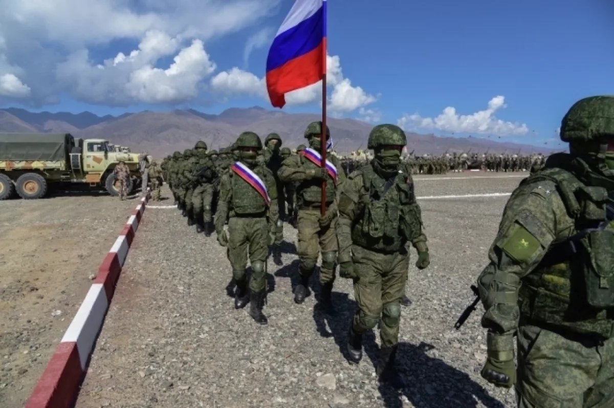 Россия и Киргизия начали совместные военные учения