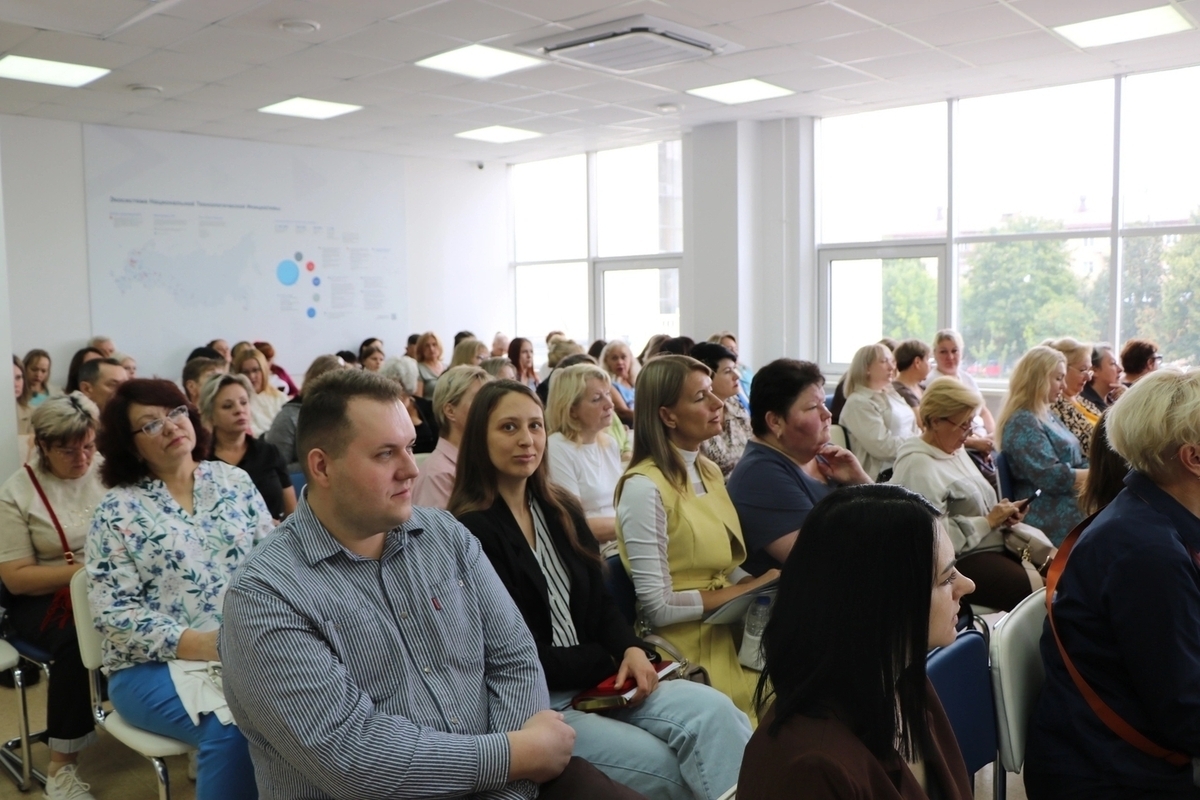 В Орле организаторы выборов обучаются в рамках мероприятия «Умеем. Знаем. Действуем.»
