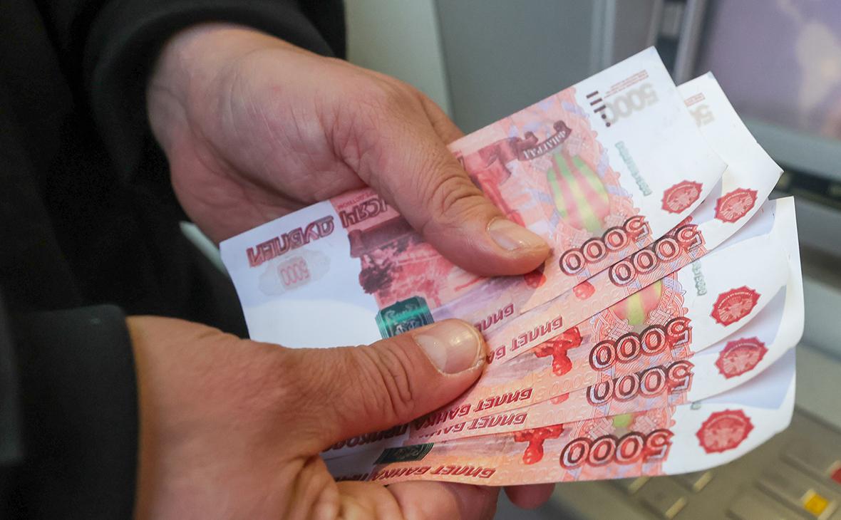 В России зафиксировали рост мошеннических схем с привлечением курьеров