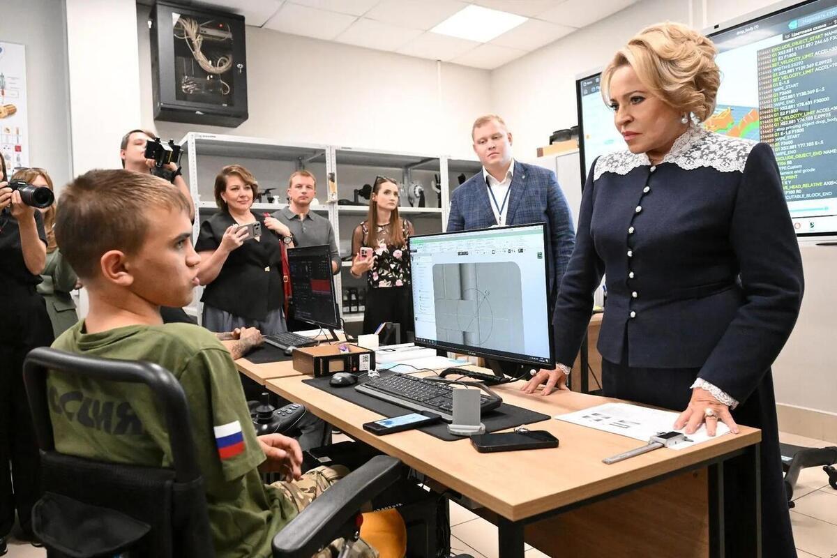 Валентине Матвиенко показали Кластер комплексного сопровождения и реабилитации участников СВО