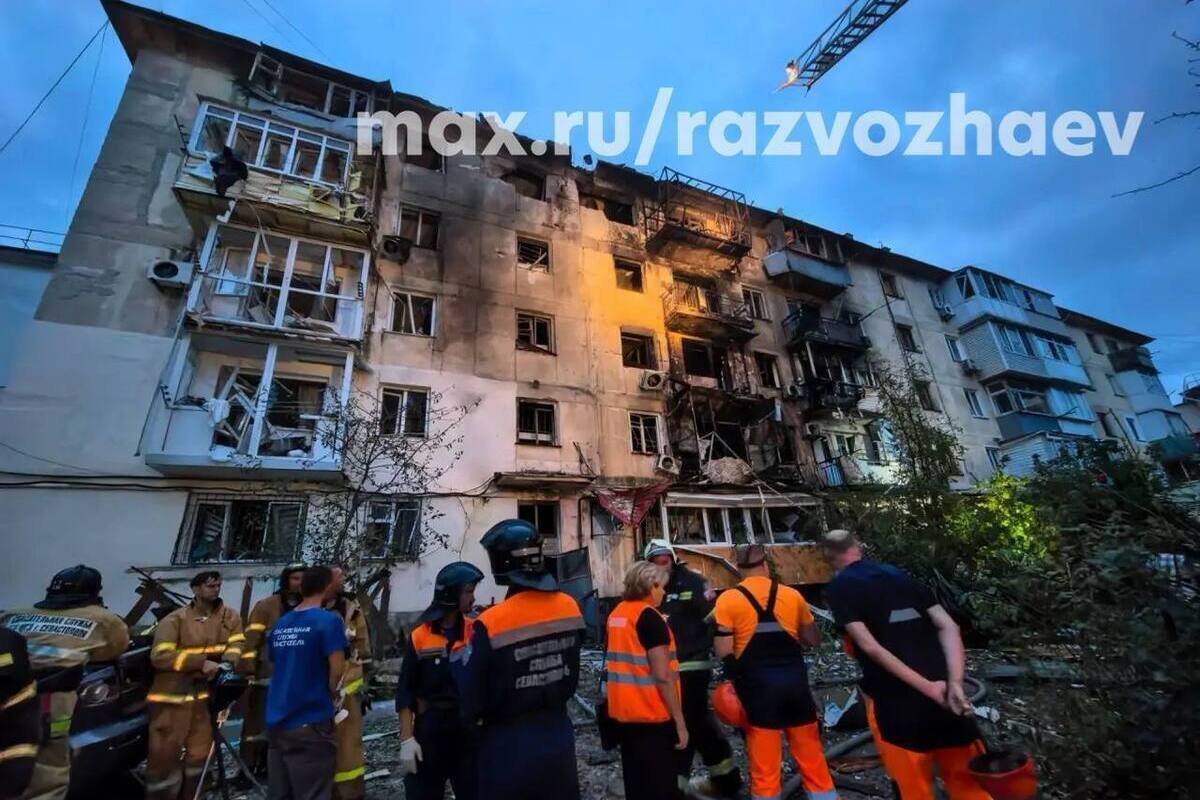 В Севастополе от удара БПЛА пострадал многоквартирный дом, пострадали четыре человека