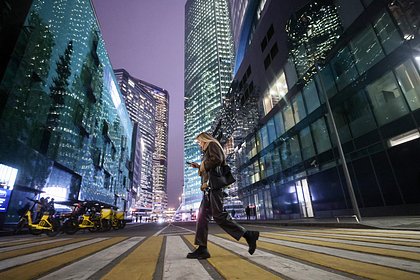Ипотечные каникулы для семей с детьми, запрет телефонов в школах и оплата цифровым рублем. Что изменится в России с 1 сентября?