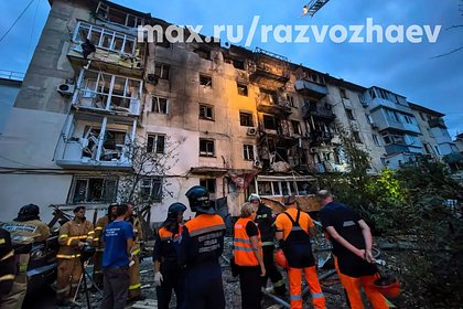 Волонтеров привлекли к разборам завалов после удара ВСУ по Севастополю